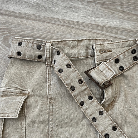 Sincerely Jules Beige Mini Skirt with Grommet Belt - Picture 2 of 4